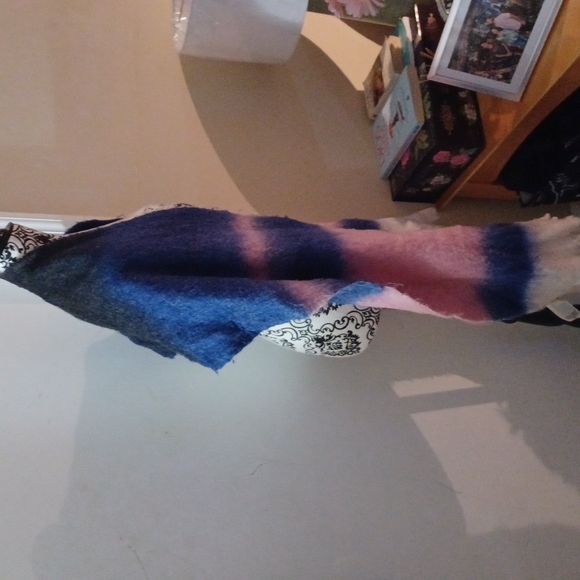 Multicolor wrap - Picture 3 of 5